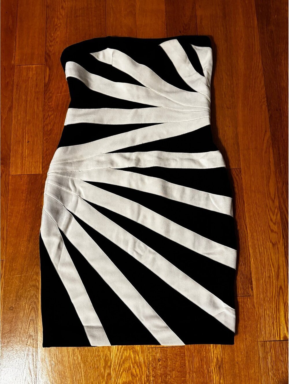 JS collections bandage midi dress